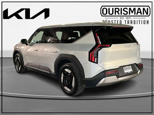 2024 Kia EV9 Light Long Range