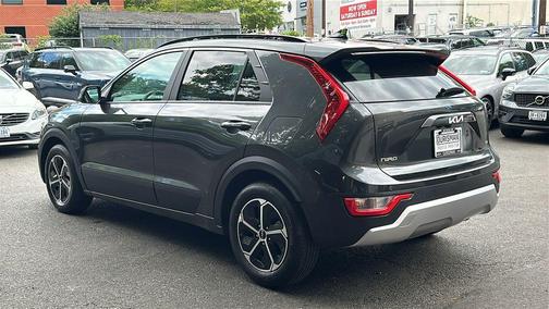INTERSTELLAR GR 2026 Kia Niro EX