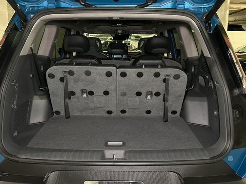 Ocean Blue 2024 Kia EV9 Wind
