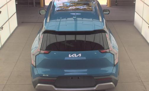Ocean Blue 2024 Kia EV9 Wind