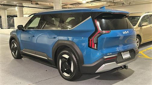 Ocean Blue 2024 Kia EV9 Wind
