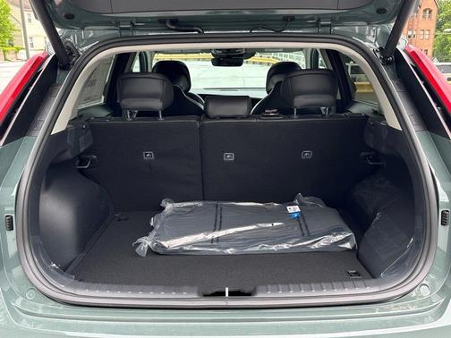 2025 Kia Niro Plug-In Hybrid SX Touring