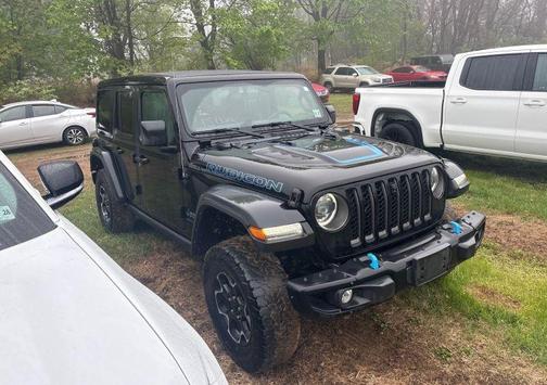 Black Clearcoat 2023 Jeep Wrangler 4xe Rubicon