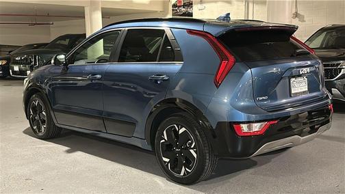 Mineral Blue 2023 Kia Niro EV Wind