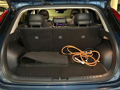 Mineral Blue 2023 Kia Niro EV Wind
