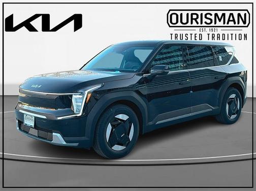 2026 Kia EV9 Light Long Range