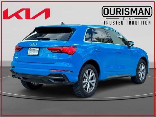 2022 Audi Q3 45 S line Premium