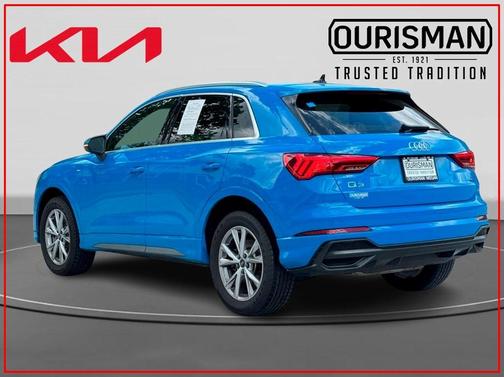 2022 Audi Q3 45 S line Premium