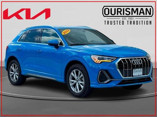 2022 Audi Q3 45 S line Premium