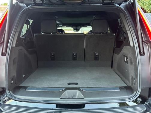 2024 Cadillac Escalade ESV Sport Platinum