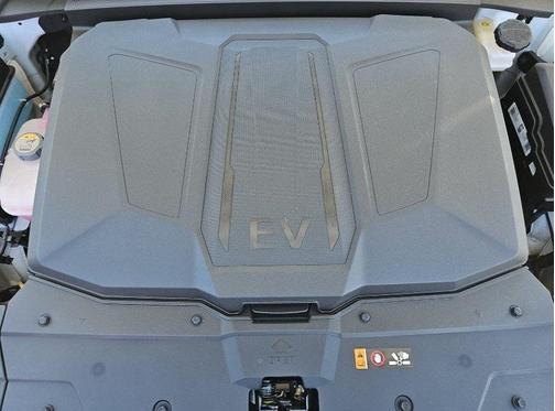 2025 Hyundai IONIQ 5 Limited