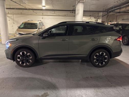 Jungle Green 2023 Kia Sportage X-Line