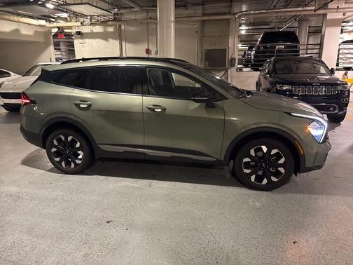 Jungle Green 2023 Kia Sportage X-Line
