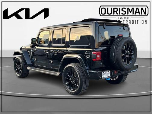 Black Clearcoat 2021 Jeep Wrangler Unlimited 4xe Sahara