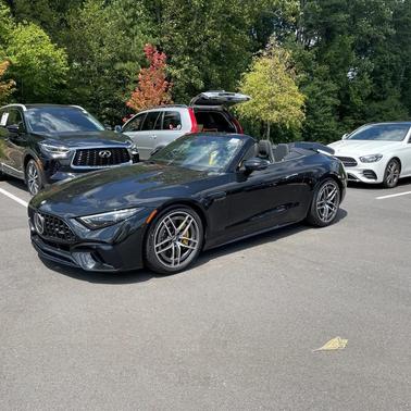 2022 Mercedes-Benz AMG SL 63 Base