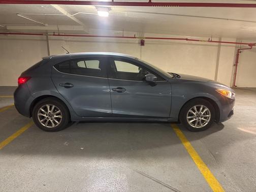 2015 Mazda Mazda3 i Touring
