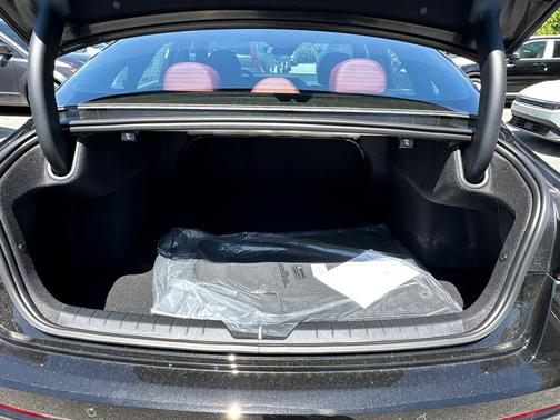 Aurora Black 2026 Kia K5 GT-Line