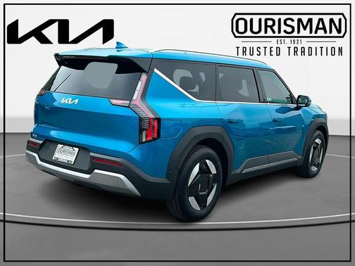 Ocean Blue 2026 Kia EV9 Wind