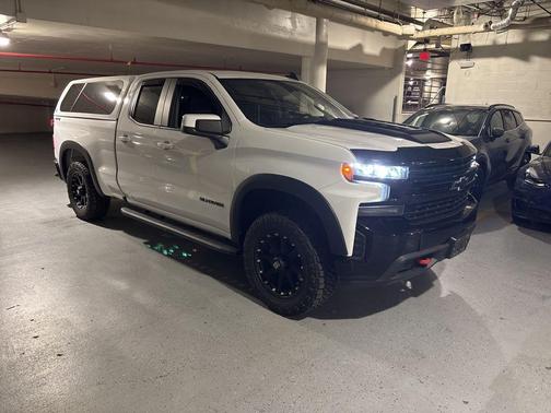Summit White 2019 Chevrolet Silverado 1500 LT