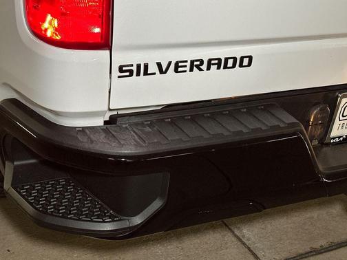 Summit White 2019 Chevrolet Silverado 1500 LT