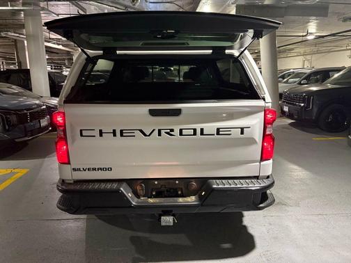 Summit White 2019 Chevrolet Silverado 1500 LT