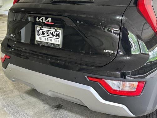 2025 Kia Niro EX
