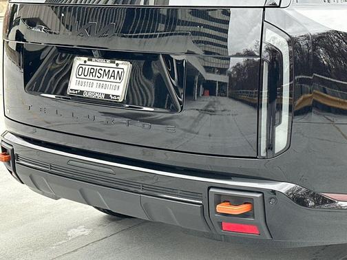 Ebony Black 2027 Kia Telluride SX-Prestige