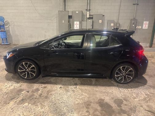 2020 Toyota Corolla Hatchback XSE