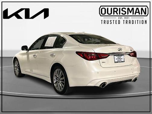 2023 INFINITI Q50 LUXE