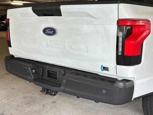 2023 Ford F-150 Lightning Pro