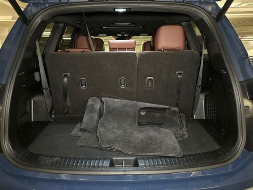 Midnight Black 2023 Kia Telluride EX
