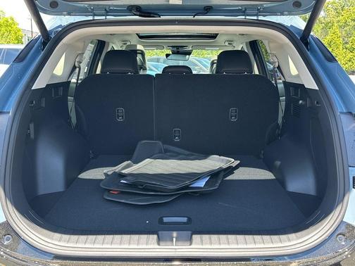 Blue 2026 Kia Sportage Hybrid SX-Prestige