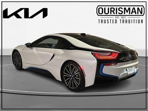 Crystal White Pearl Metallic 2019 BMW i8 Base