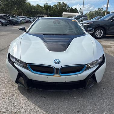 Crystal White Pearl Metallic 2019 BMW i8 Base