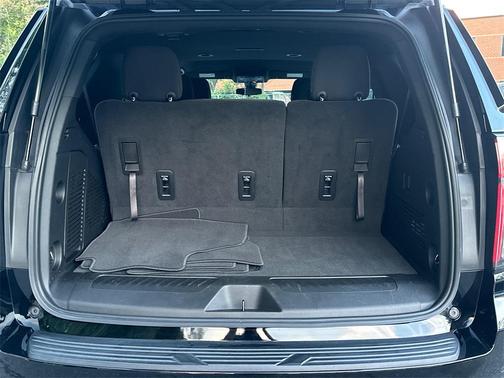 2022 Chevrolet Tahoe LS