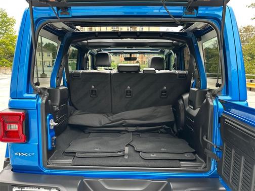 2022 Jeep Wrangler Unlimited 4xe Sahara