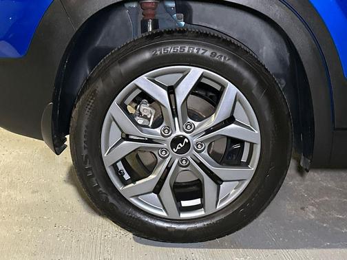 Neptune Blue 2024 Kia Seltos S