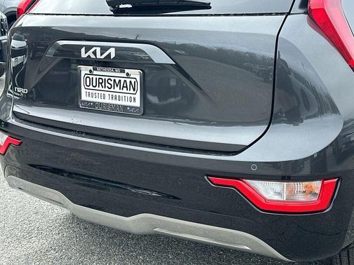 Gray 2026 Kia Niro EV Wind