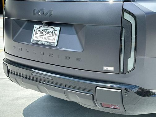 Metal 2027 Kia Telluride EX