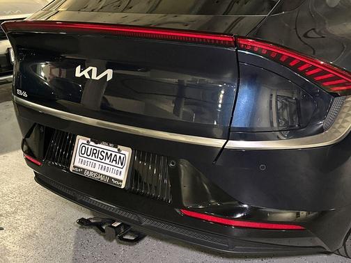 2023 Kia EV6 Wind