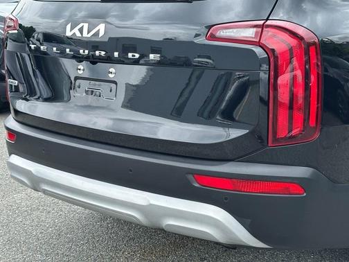 2022 Kia Telluride LX