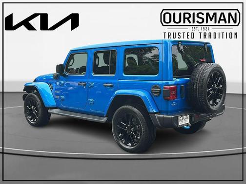 Hydro Blue Pearlcoat 2022 Jeep Wrangler Unlimited 4xe Sahara