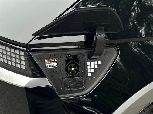 2023 Hyundai IONIQ 5 Limited