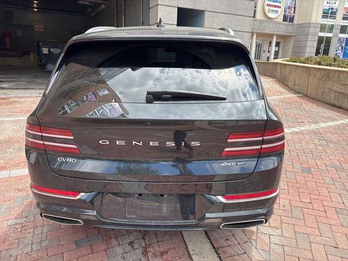 Vik Black 2022 Genesis GV80 3.5T