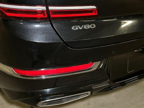 Vik Black 2022 Genesis GV80 3.5T