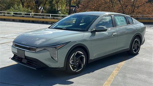 2025 Kia K4 EX