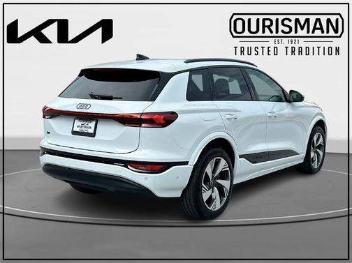 2025 Audi Q6 e-tron Premium