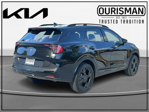 Black 2026 Kia Sportage Hybrid EX