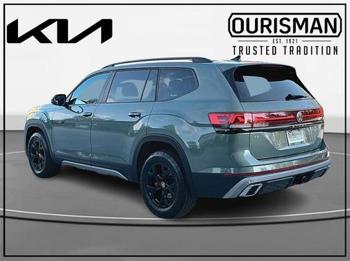 2025 Volkswagen Atlas 2.0T Peak Edition