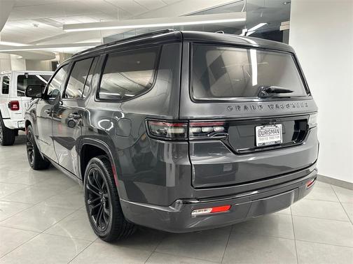 2022 Jeep Grand Wagoneer Series II